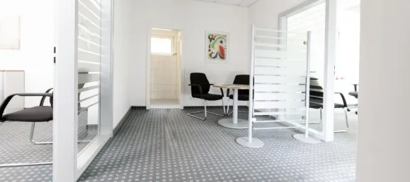 Здание с 30 комнатами в Херфорд, Германия № 150215 73