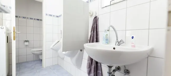 Здание с 30 комнатами в Херфорд, Германия № 150215 75