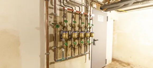 Здание с 30 комнатами в Херфорд, Германия № 150215 42