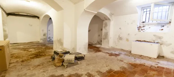 Здание с 30 комнатами в Херфорд, Германия № 150215 45