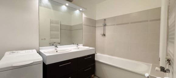 3 bedrooms Apartment in Cergy, France No. 332323 7