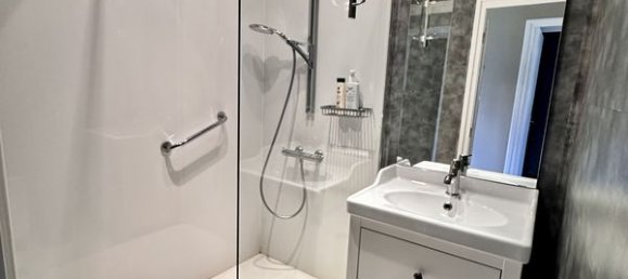 3 bedrooms House in Lesquin, France No. 221553 5