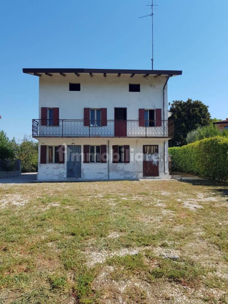 2 bedrooms House in Portobuffolé, Italy No. 385001