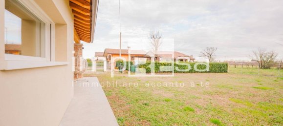 3 bedrooms Villa in Ponzano Veneto, Italy No. 159468 5