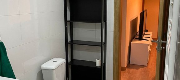Apartamento de 3 dormitorios en Porto, Portugal No. 51863 11