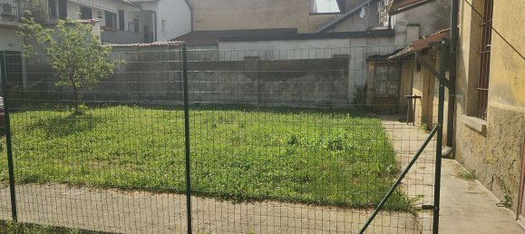 Casa de 8 dormitorios en San Vittore Olona, Italy No. 360725 5