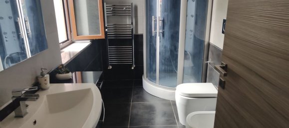 Casa de 8 dormitorios en San Vittore Olona, Italy No. 360725 24