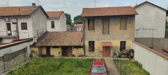 Casa de 8 dormitorios en San Vittore Olona, Italy No. 360725 33