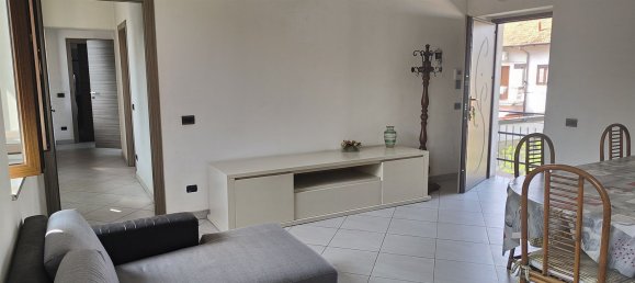 Casa de 8 dormitorios en San Vittore Olona, Italy No. 360725 17