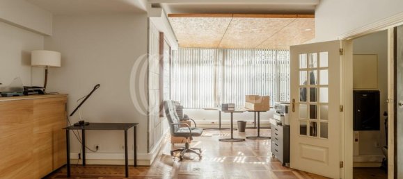 Дом с 8 спальнями в Лиссабон, Португалия № 98427 11