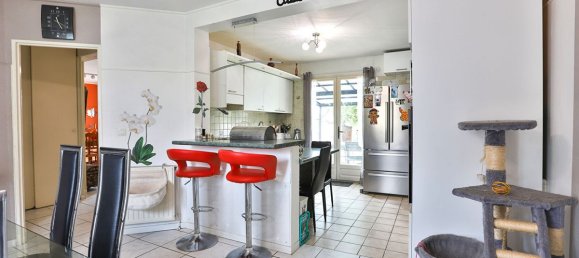 6 bedrooms House in Orgerus, France No. 169447 6