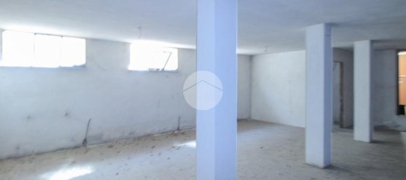2 rooms Warehouse in Caravaggio, Italy No. 353966 2