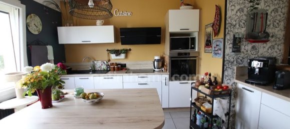 Casa de 2 dormitorios en Saint-Pere-sur-Loire, France No. 264497 4