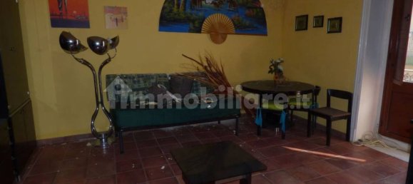 3 Schlafzimmer Wohnung in Augusta, Italy, Nr. 68065 2