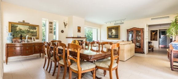 6 غرف نوم منزل في Marbella, Spain رقم 151900 3