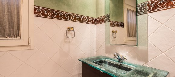 6 غرف نوم منزل في Marbella, Spain رقم 151900 10