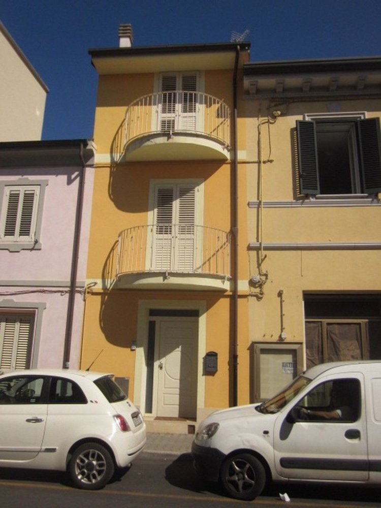 4 bedrooms House in Viareggio, Italy No. 366629