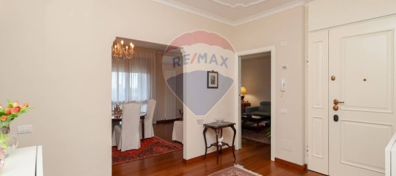 5-salle Penthouse à Padua, Italy No. 282450 18