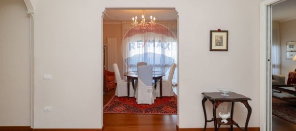 5-salle Penthouse à Padua, Italy No. 282450 4