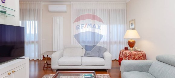 5-salle Penthouse à Padua, Italy No. 282450 14