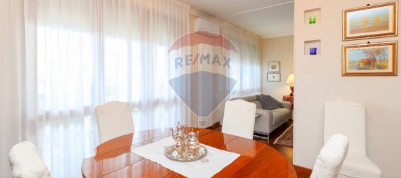 5-salle Penthouse à Padua, Italy No. 282450 7