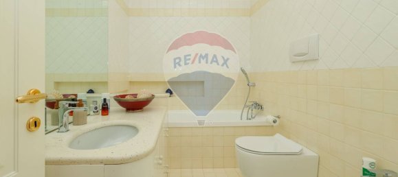 5-salle Penthouse à Padua, Italy No. 282450 30