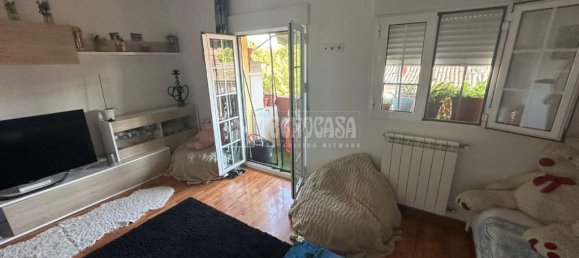 2 rooms Apartment in Zaragoza, Spain No. 141179 2