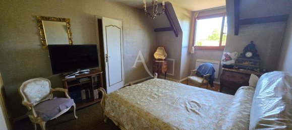 6 bedrooms House in Jargeau, France No. 275814 15