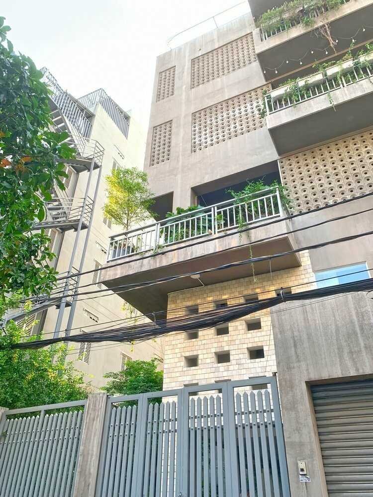 180m² Townhouse in District 7, Vietnam No. 19309