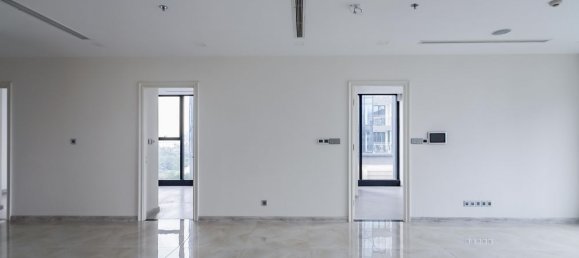 3 bedrooms Apartment in District 1, Vietnam No. 18353 8