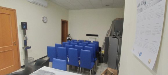 4 rooms Office in Siena, Italy No. 48841 6