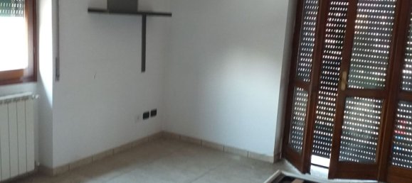 Duplex de 5 divisões em Lainate, Italy N.º 264895 10