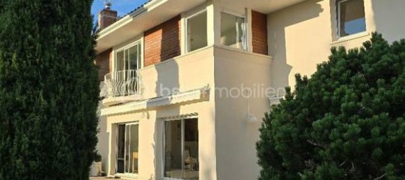 6 bedrooms Villa in Estivareilles, France No. 305643 5