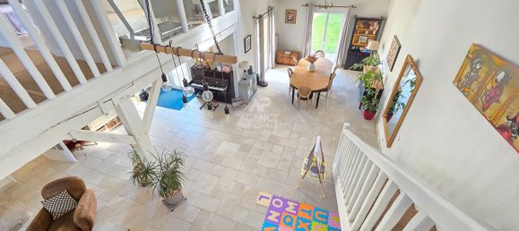 Casa de 4 dormitorios en Osny, France No. 163835 13