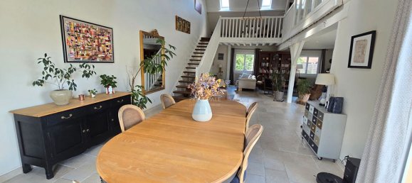 Casa de 4 dormitorios en Osny, France No. 163835 3