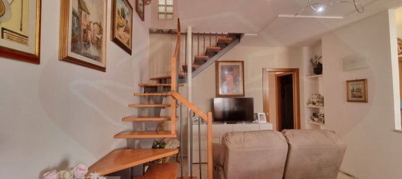 5 Schlafzimmer Doppelhaus in Signa, Italy, Nr. 330423 11