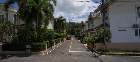 3 bedrooms Villa in Phuket, Thailand No. 8453 27