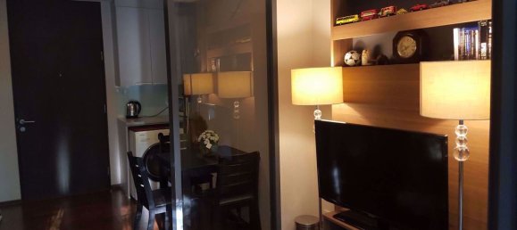 Кондоминиум  с 1 спальней в Клонг Тоэй, Таиланд № 4808 3