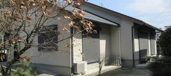 2 bedrooms House in Ehime, Japan No. 3558 2