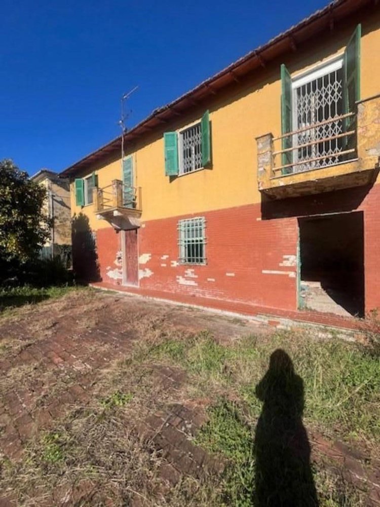 4غرفة منزل في Sarzana, Italy رقم 263413