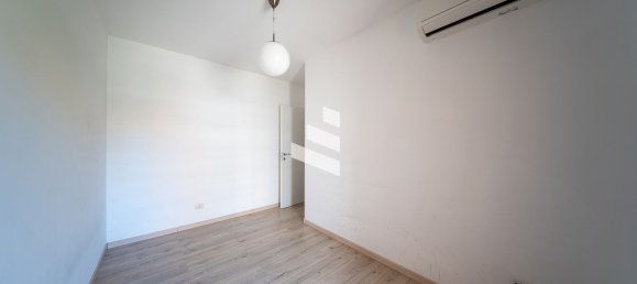 4 bedrooms Apartment in Rome, Italy No. 357043 4