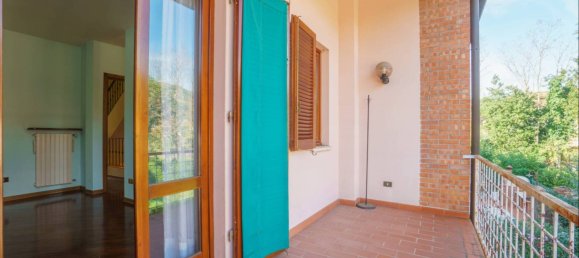 2 Schlafzimmer Haus in Montecatini Terme, Italy, Nr. 119854 17