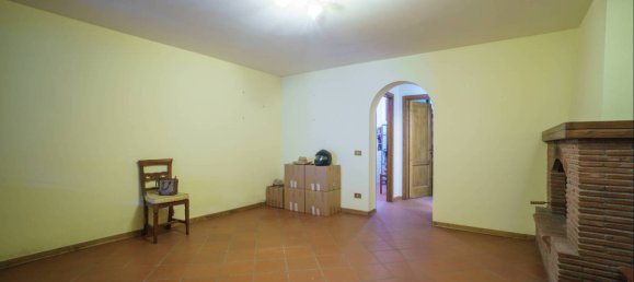 2 Schlafzimmer Haus in Montecatini Terme, Italy, Nr. 119854 44