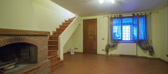 2 Schlafzimmer Haus in Montecatini Terme, Italy, Nr. 119854 5