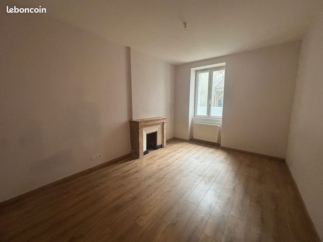 2 chambres Appartement à Saint-Étienne, France No. 341375