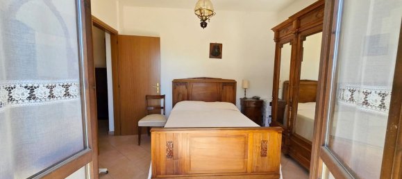 3 Schlafzimmer Villa in Labico, Italy, Nr. 357035 18