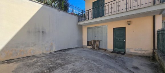 3 Schlafzimmer Villa in Labico, Italy, Nr. 357035 5