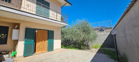 3 Schlafzimmer Villa in Labico, Italy, Nr. 357035 6