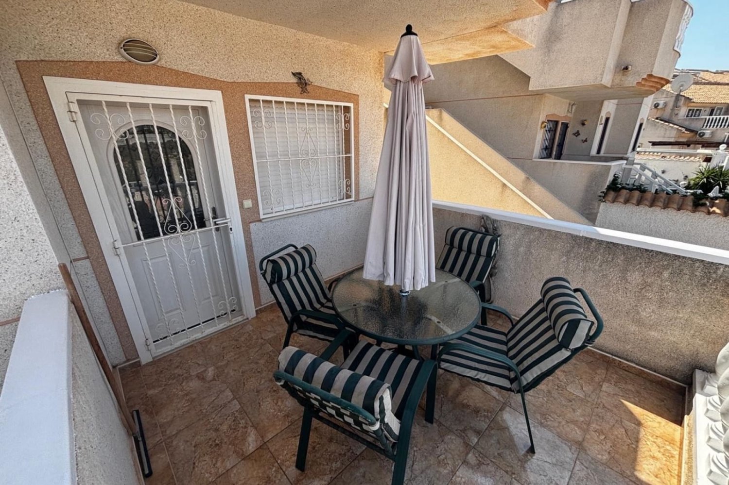 Квартира с 2 спальнями в Сьюдад Кесада, Испания № 133297