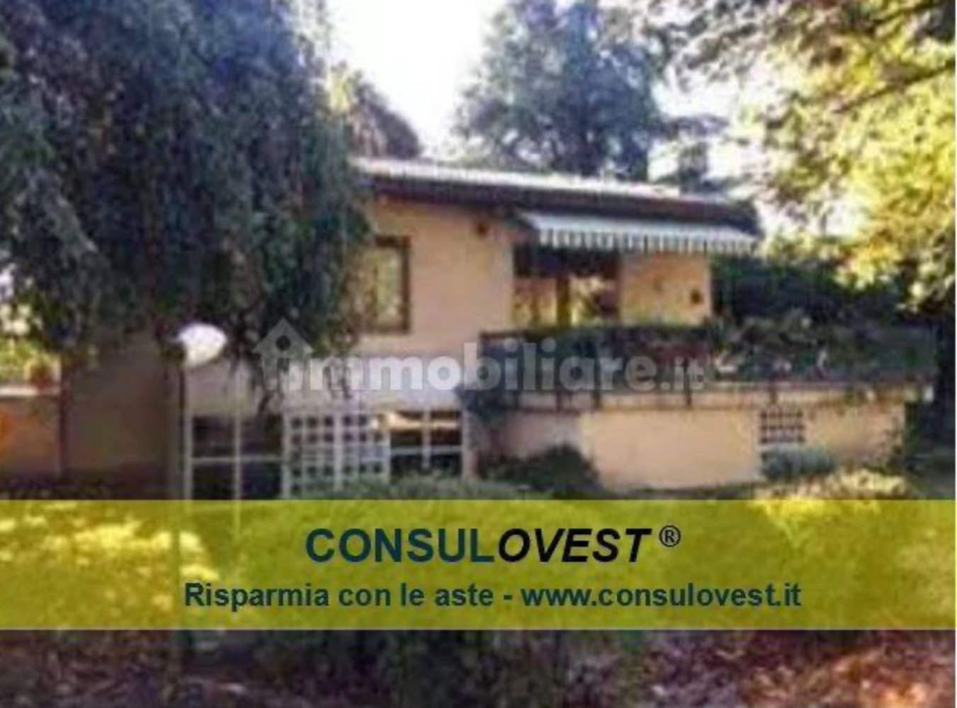 Villa de 8 habitaciónes en Agrate Brianza, Italy No. 5360